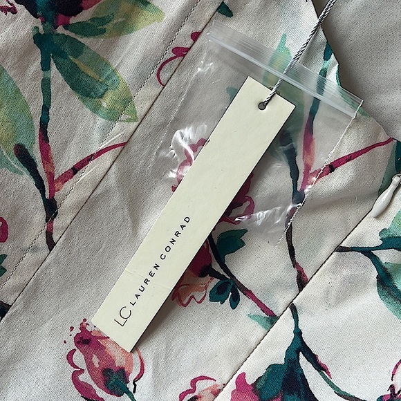 New! Lauren Conrad Dress - Picture 4 of 4